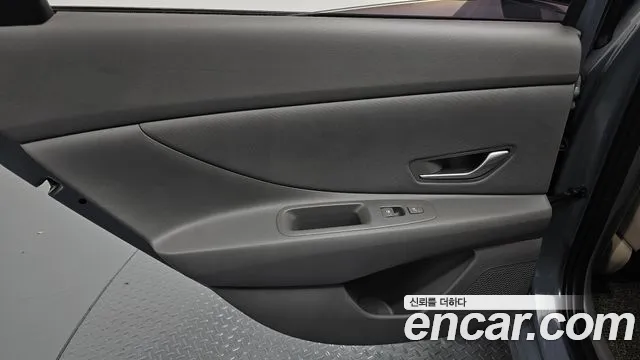 Hyundai Avante — Фото автомобиля 14