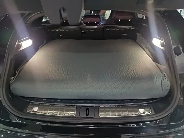 Nio ET5 Touring — Фото автомобиля 18