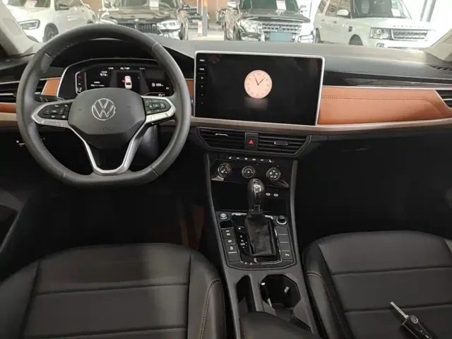 Volkswagen Bora — Фото автомобиля 9