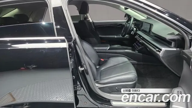 Hyundai Grandeur GN7 — Фото автомобиля 11
