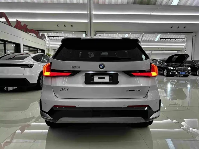 BMW X1 — Фото автомобиля 4