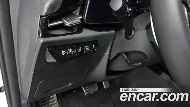 Kia Niro The All New Niro Signature — Фото автомобиля 24