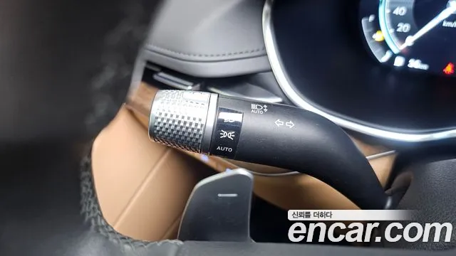 Genesis G80 Бензин 2.5 турбо AWD — Фото автомобиля 26