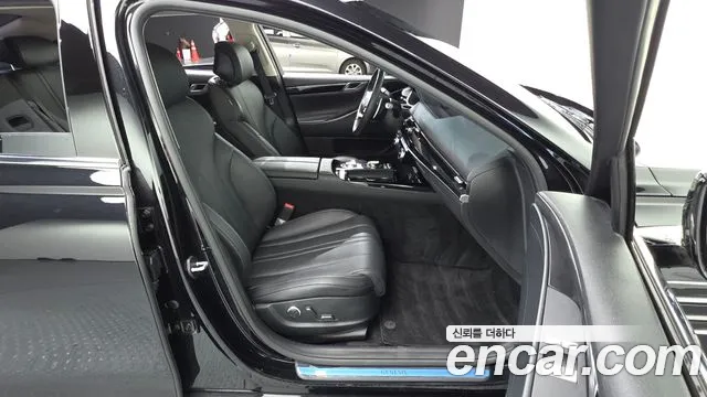Genesis G80 Бензин 2.5 турбо 2WD — Фото автомобиля 25