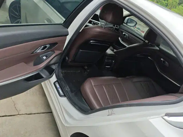 BMW BMW 3 Series 2021 Second Facelift 320Li M Sport Package — Фото автомобиля 11