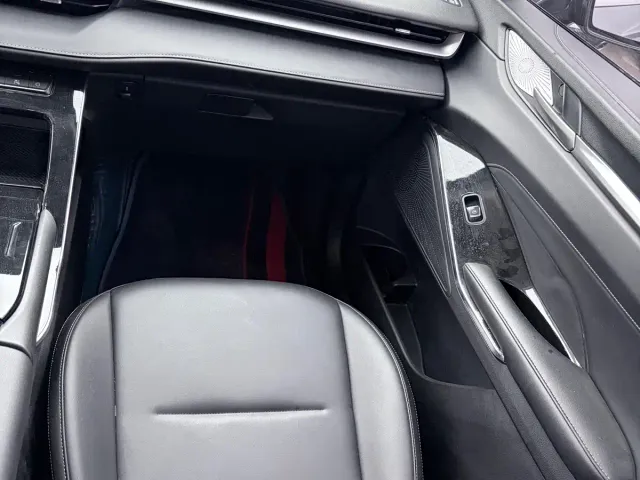 Haval H6 — Фото автомобиля 9