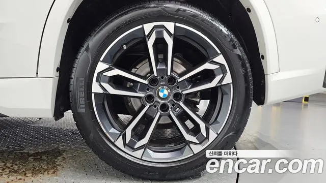 BMW X1 U11 — Фото автомобиля 21