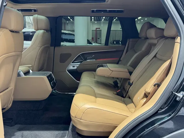 Land Rover Range Rover — Фото автомобиля 15