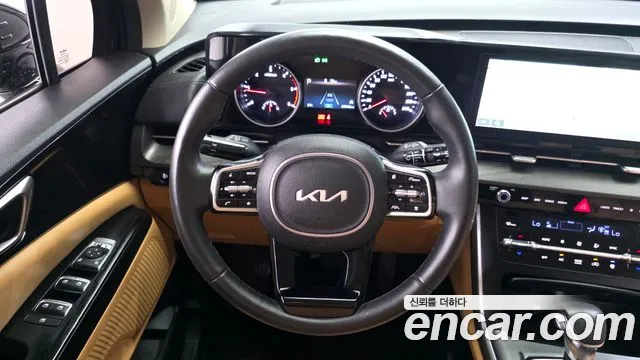 Kia Carnival Generation 4 — Фото автомобиля 13