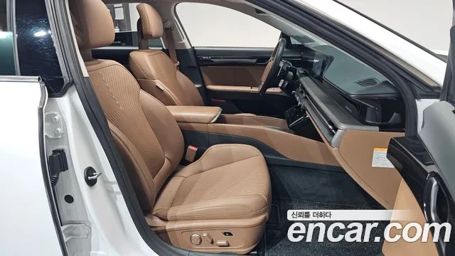 Hyundai Grandeur GN7 — Фото автомобиля 25