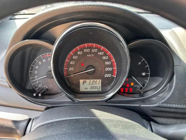 Toyota Vios — Фото автомобиля 7