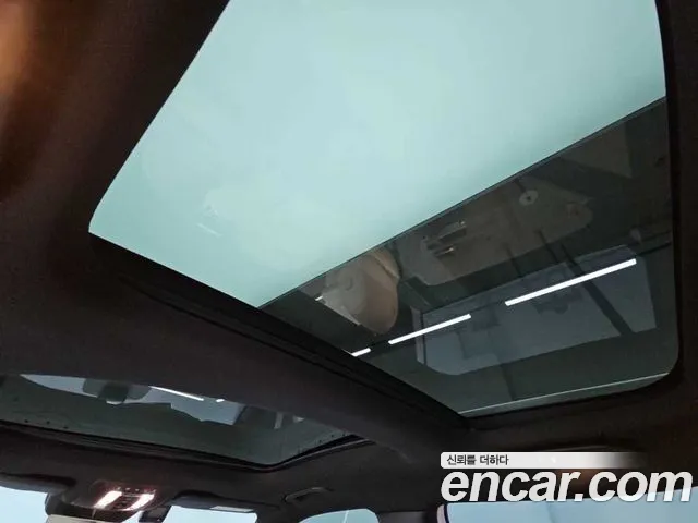 Mercedes-Benz GLB-Class — Фото автомобиля 13
