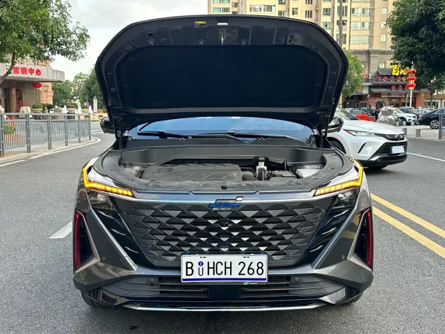 Changan Z6 — Фото автомобиля 14