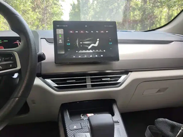 BYD Yuan Pro — Фото автомобиля 12