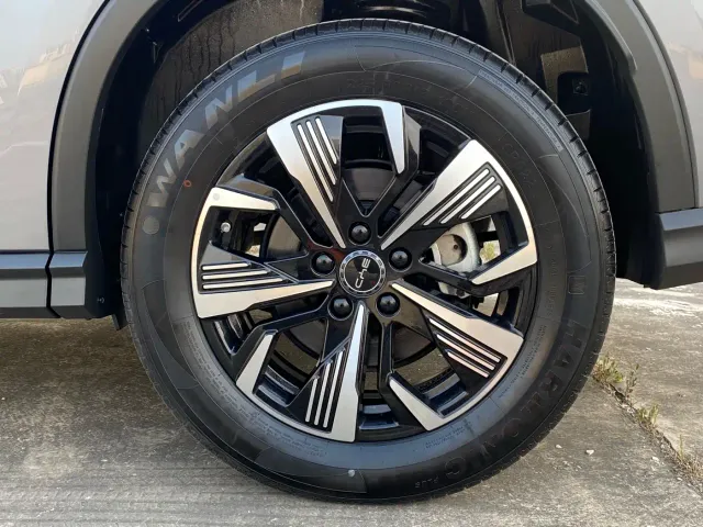 BYD Seal 05 DM-i — Фото автомобиля 15
