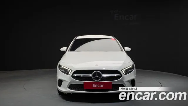 Mercedes-Benz A-Class — Фото автомобиля 3