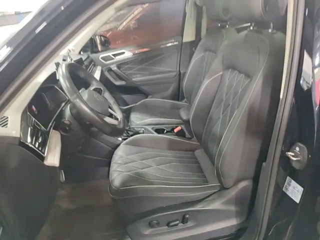 Volkswagen Tiguan L — Фото автомобиля 14