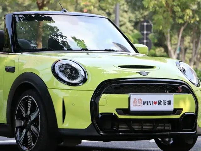 MINI Hatch — Фото автомобиля 7
