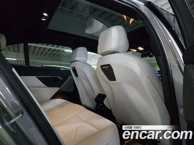 BMW 5 Series G60 — Фото автомобиля 9