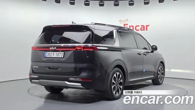 Kia Canival Carnival 4 поколение Дизель 9 мест Signature — Фото автомобиля 2