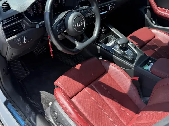 Audi A4L — Фото автомобиля 5