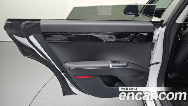 Hyundai Grandeur — Фото автомобиля 24