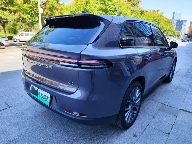 Leapmotor C10 — Фото автомобиля 24