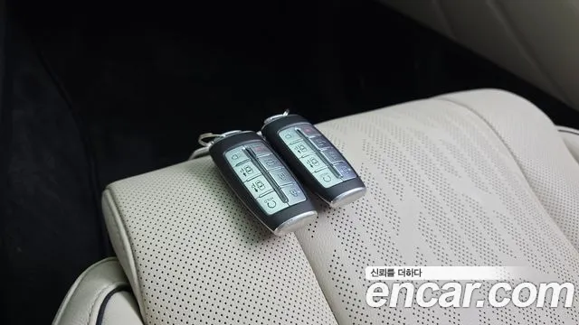Genesis GV80 2.5T Бензин AWD — Фото автомобиля 17