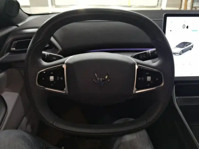 Arcfox Alpha S5 — Фото автомобиля 10