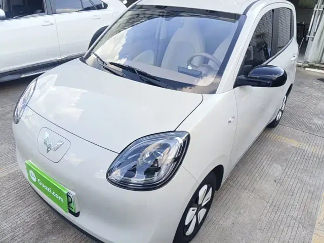 Фотография автомобиля — Wuling Hongguang Mini EV