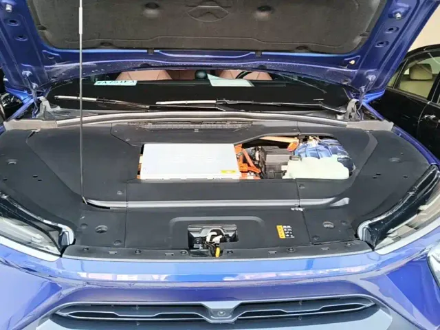 Nio EC6 — Фото автомобиля 19