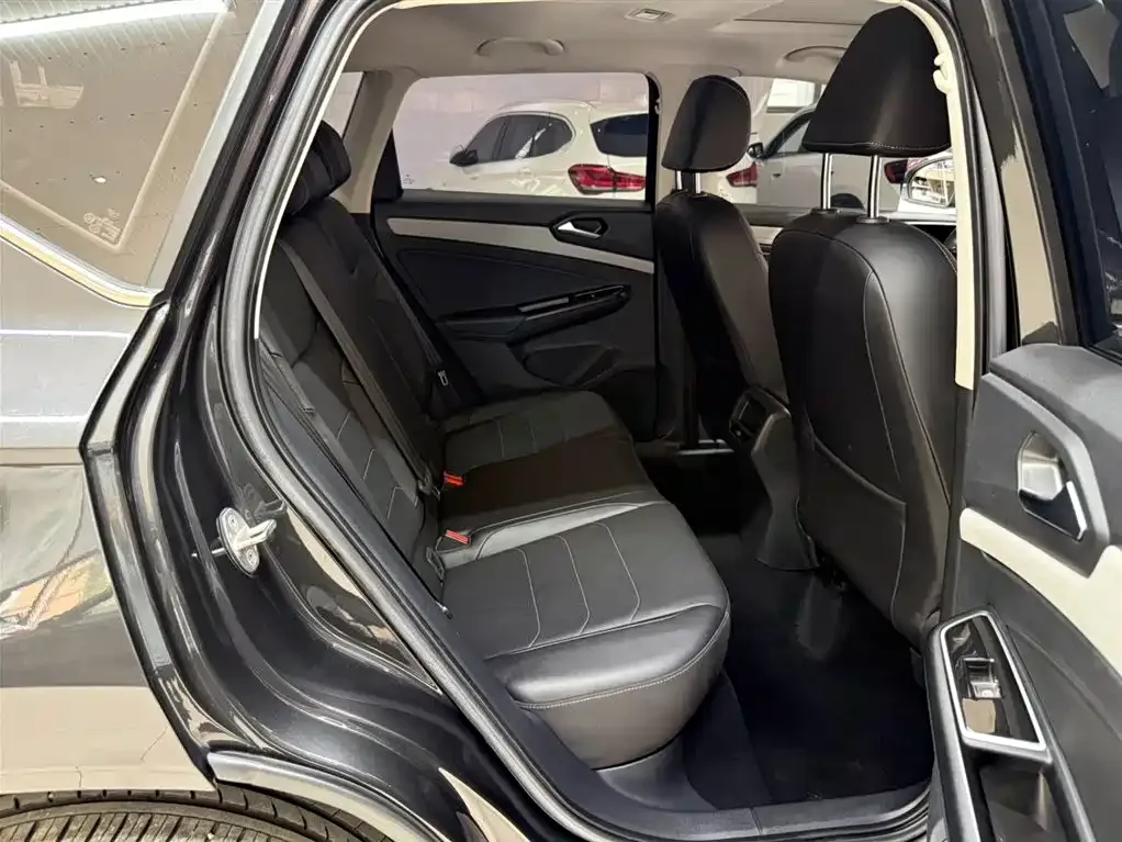 Jetta Jetta VS5 2022 280TSI Automatic Glory — Фото автомобиля 21