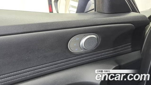 Hyundai Avante CN7 — Фото автомобиля 30