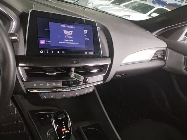 Cadillac CT5 — Фото автомобиля 12