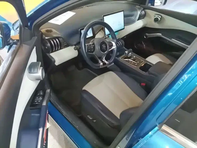 BYD Yuan PLUS — Фото автомобиля 15