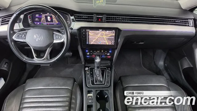 Volkswagen Passat — Фото автомобиля 10