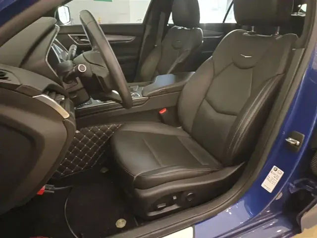 Cadillac CT5 — Фото автомобиля 14