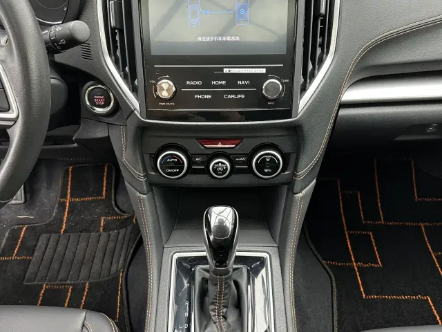 Subaru XV — Фото автомобиля 18