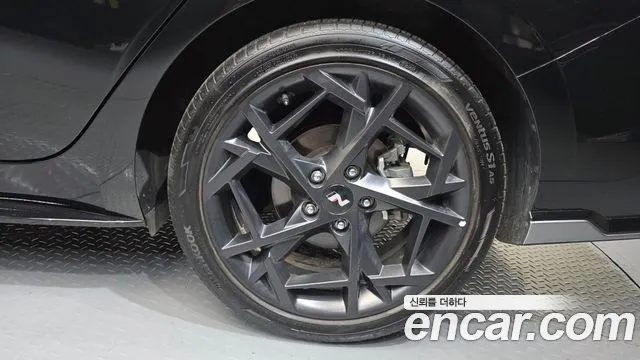 Hyundai AVANTE Новый Avante (CN7) — Фото автомобиля 21