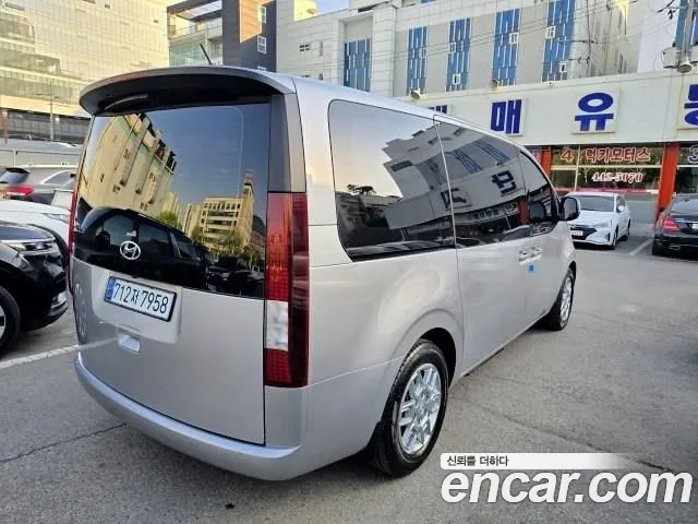 Hyundai Staria Staria Tourer 11 мест — Фото автомобиля 4