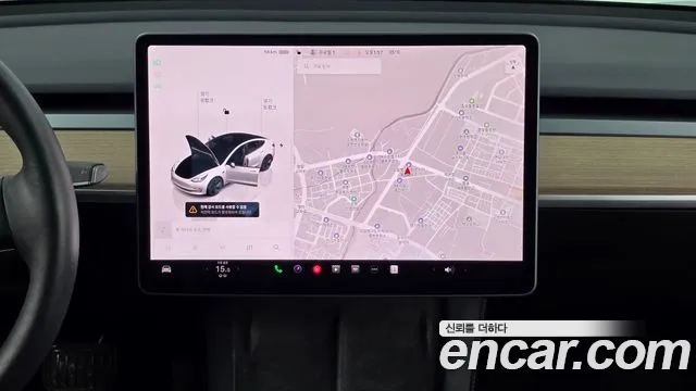 Tesla Model 3 — Фото автомобиля 12