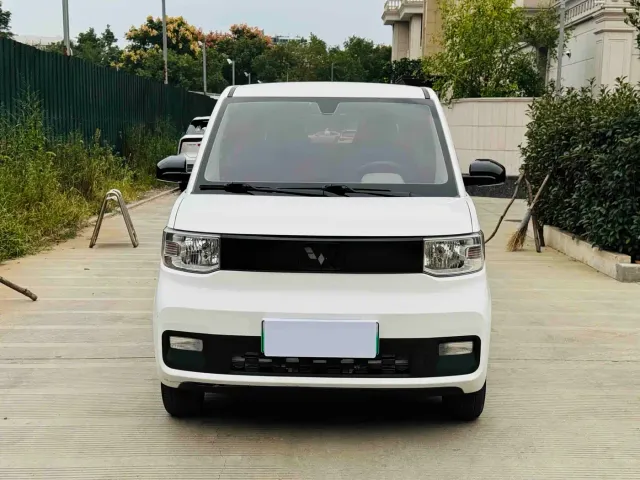 Wuling Hongguang Mini EV — Фото автомобиля 2