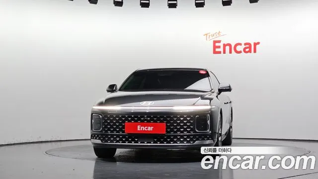 Hyundai Grandeur GN7 — Фото автомобиля 3