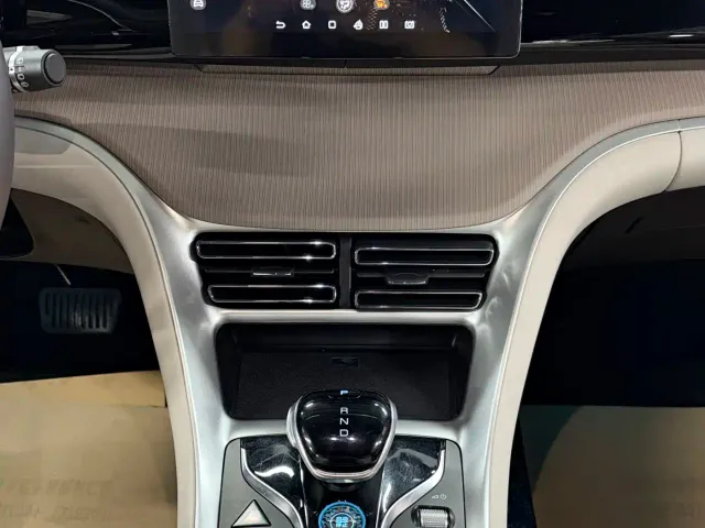 BYD Song Pro — Фото автомобиля 18