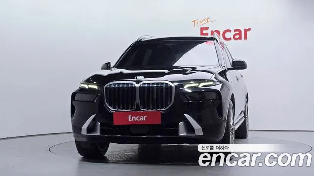 BMW X7 G07 — Фото автомобиля 3