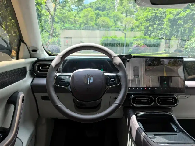 Leapmotor C11 — Фото автомобиля 6