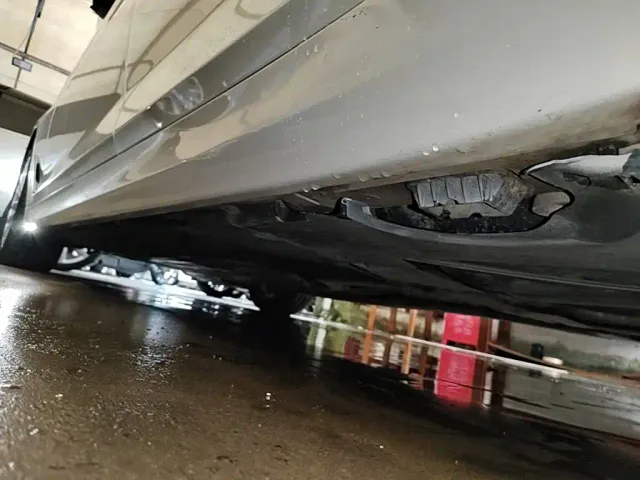 BMW 5 Series — Фото автомобиля 21