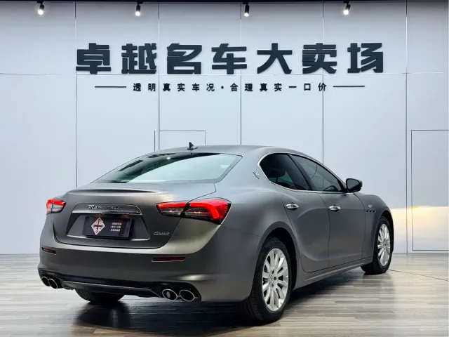 Maserati Ghibli — Фото автомобиля 7