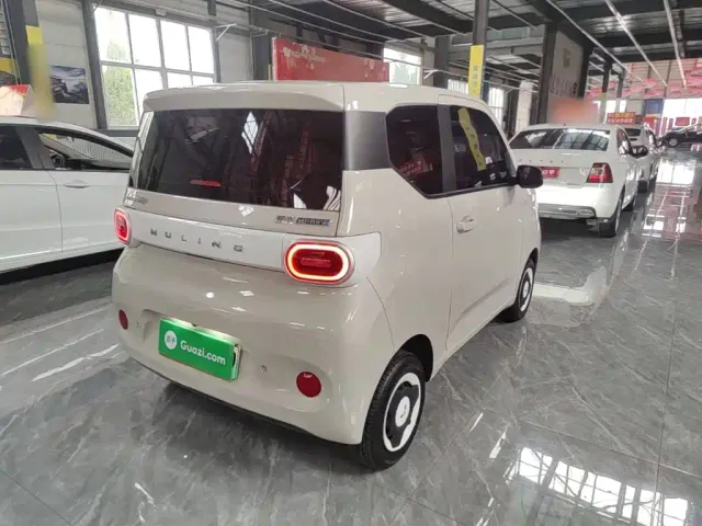 Wuling Hongguang Mini EV — Фото автомобиля 6