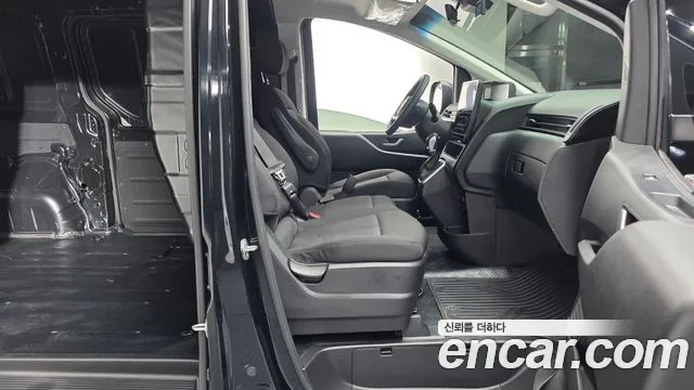 Hyundai Staria — Фото автомобиля 16